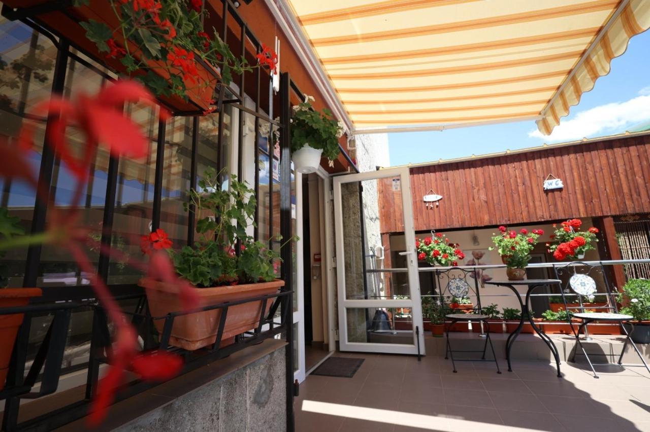 Fagaras Hostel Eforie Nord Exterior photo